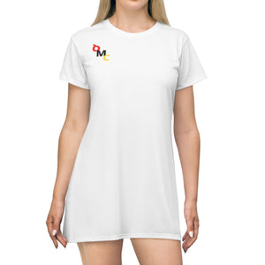 Queenin' T-Shirt Dress